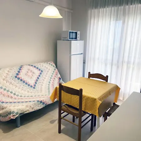 Apartman Great Flat In A With Pool In Rosolina *